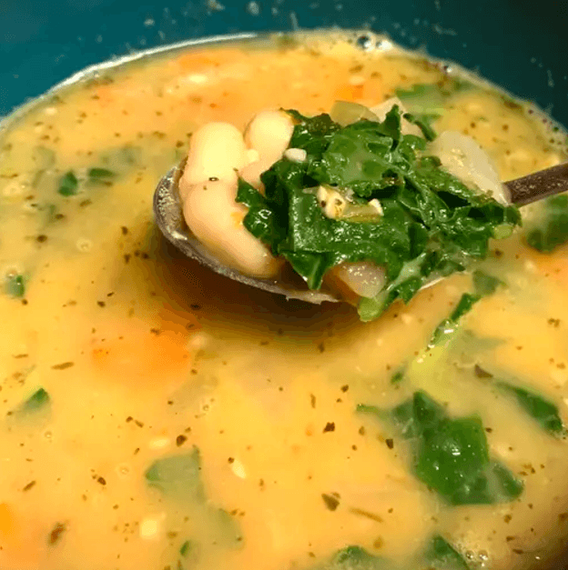 White Bean Tuscan Soup